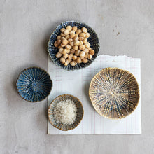 Load image into Gallery viewer, Embossed Stoneware Shell Dish
