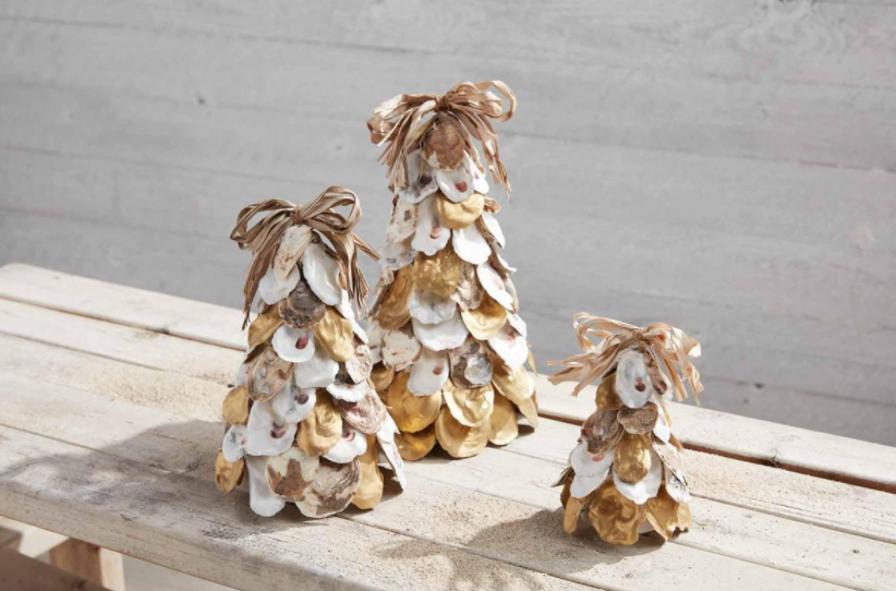 Gold Oyster Christmas Tree