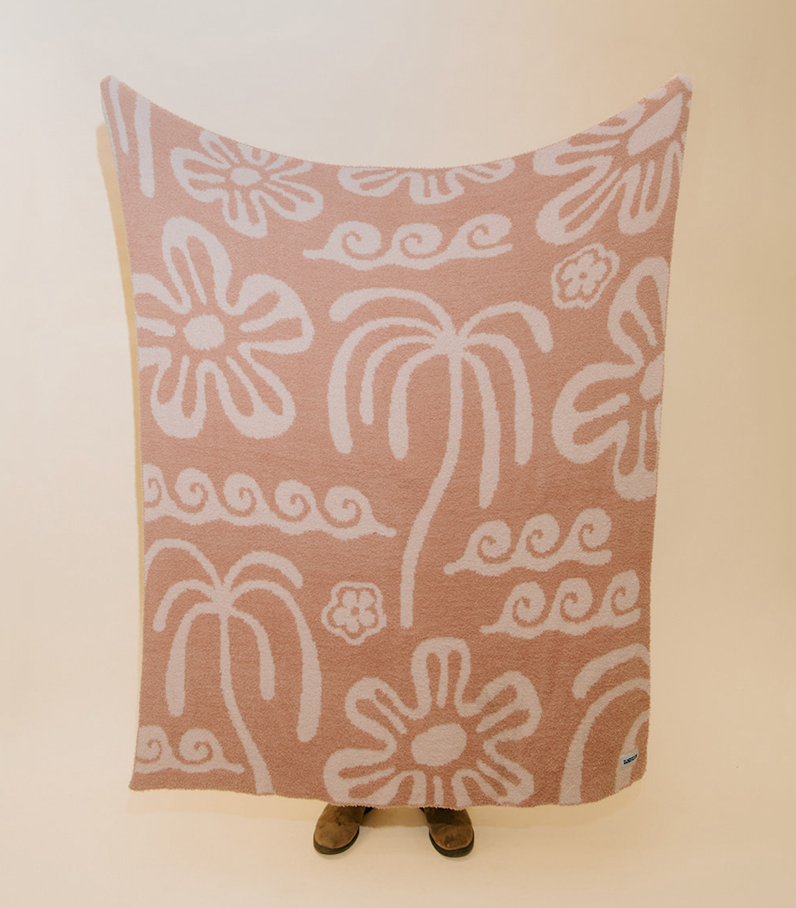 Hanalei Plush Throw - Island Blush