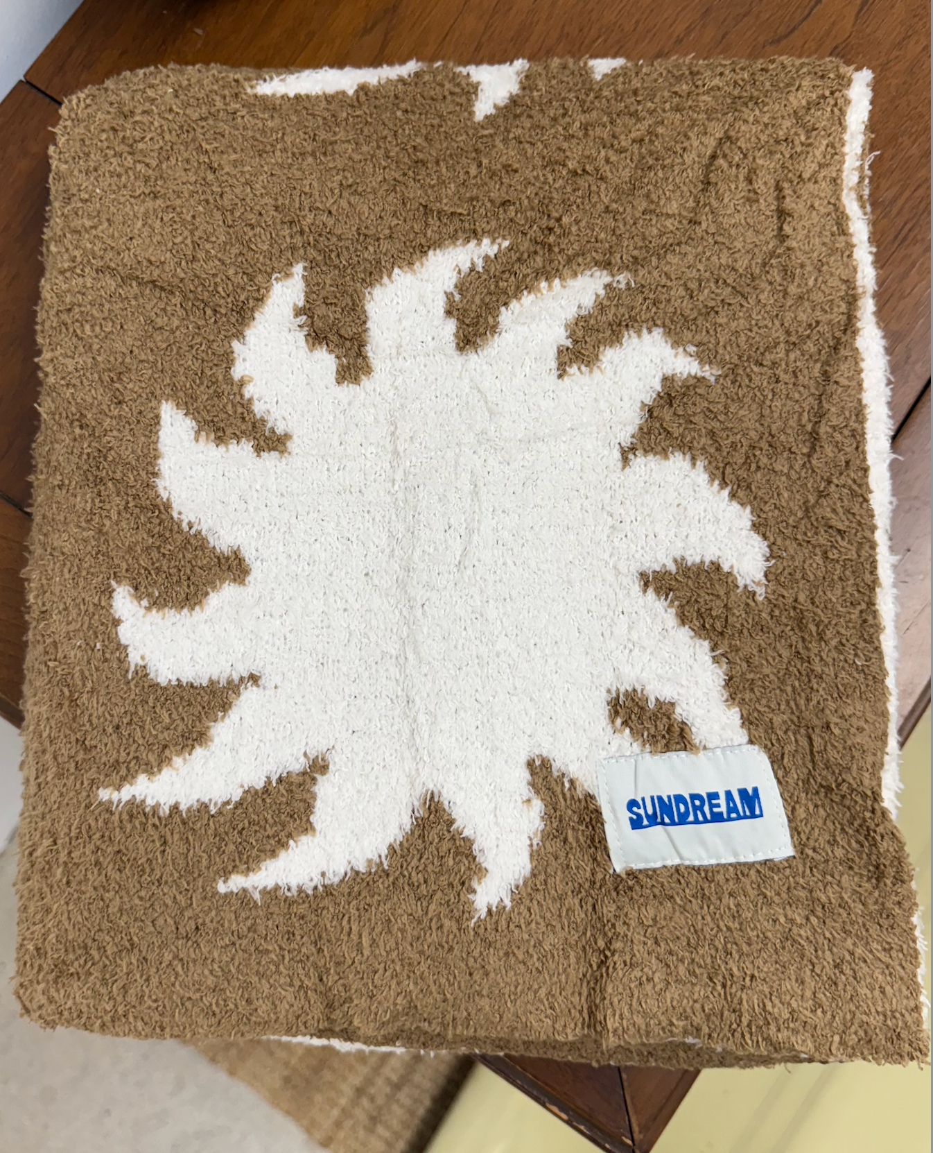 Sun Plush Throw - Mesa Brown