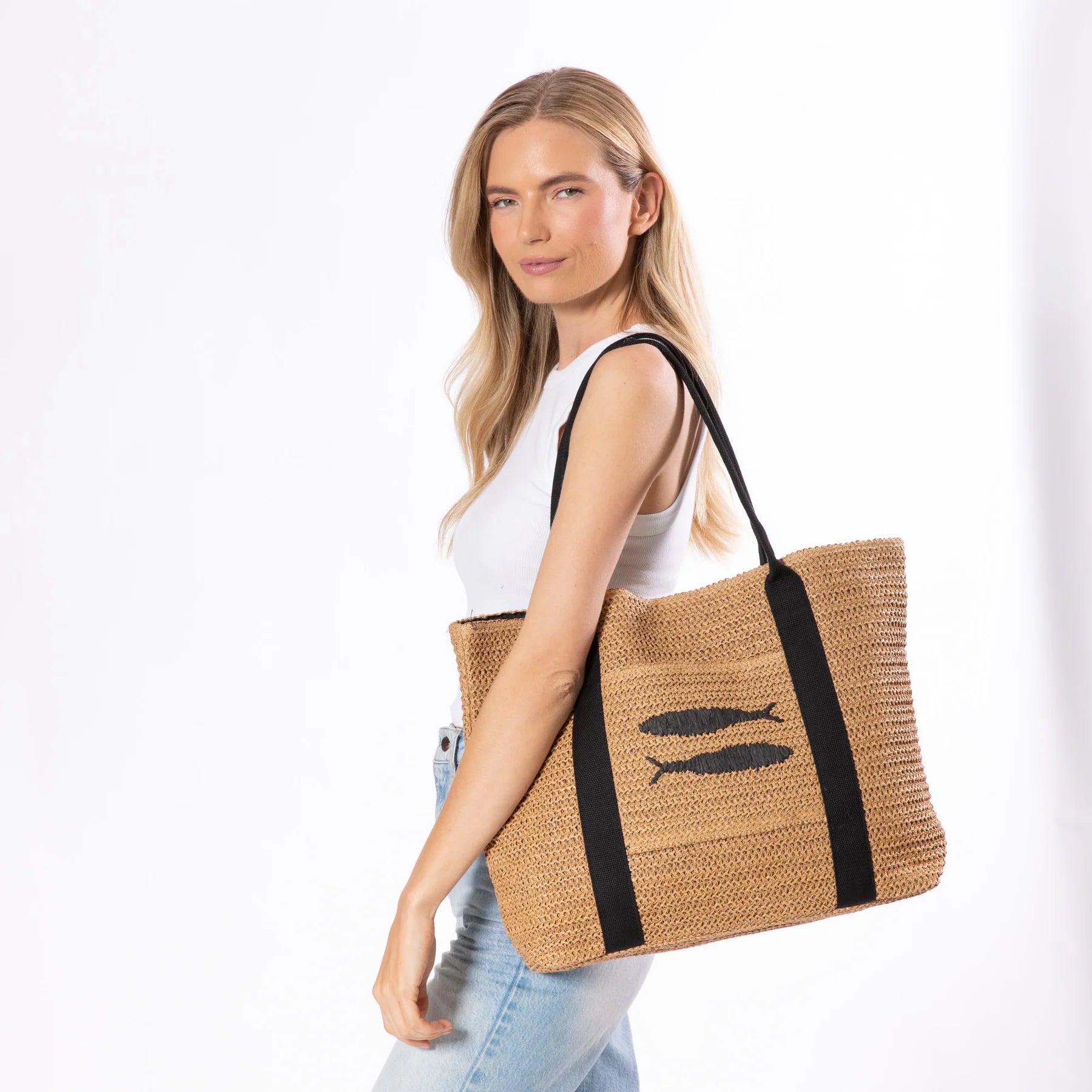 PESCE - Crochet Paper Tote with Embroidery